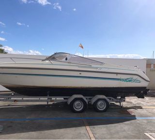 Barco Cranchi 7,5m Volvo Penta 5,7 L V8 renovado