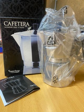 Cafetera italiana 6 tazas NUEVA – Liquidación