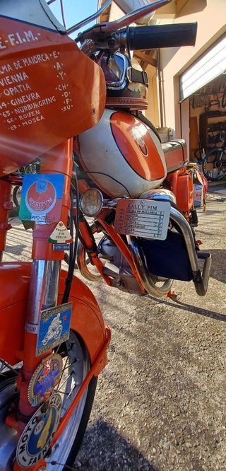 Gilera B 300 EXTRA NS. Motocicletta d'epoca.