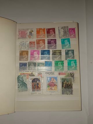 Álbum Sellos España: Hofmann, más de 300 sellos