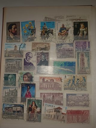 Álbum Sellos España: Hofmann, más de 300 sellos