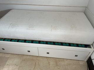 Cama con somier de lamas - Blanca y colchón 