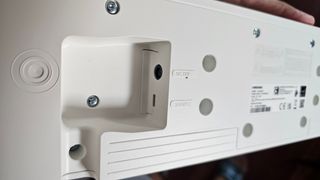 Barra sonido Samsung HW-S61B/ZF blanca