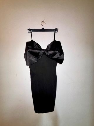 Vestido negro elegante