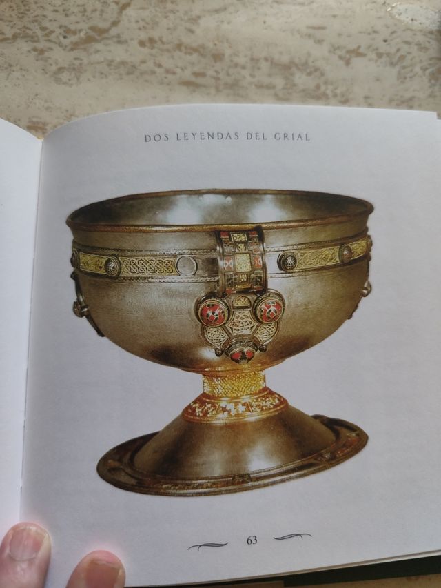 Title: SANTO GRIAL 1009102