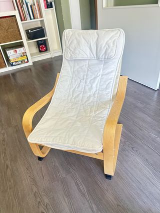 Butaca infantil IKEA beige
