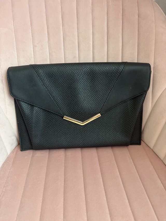 Bolso negro elegante