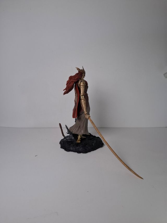 Figura Melania Elden Ring