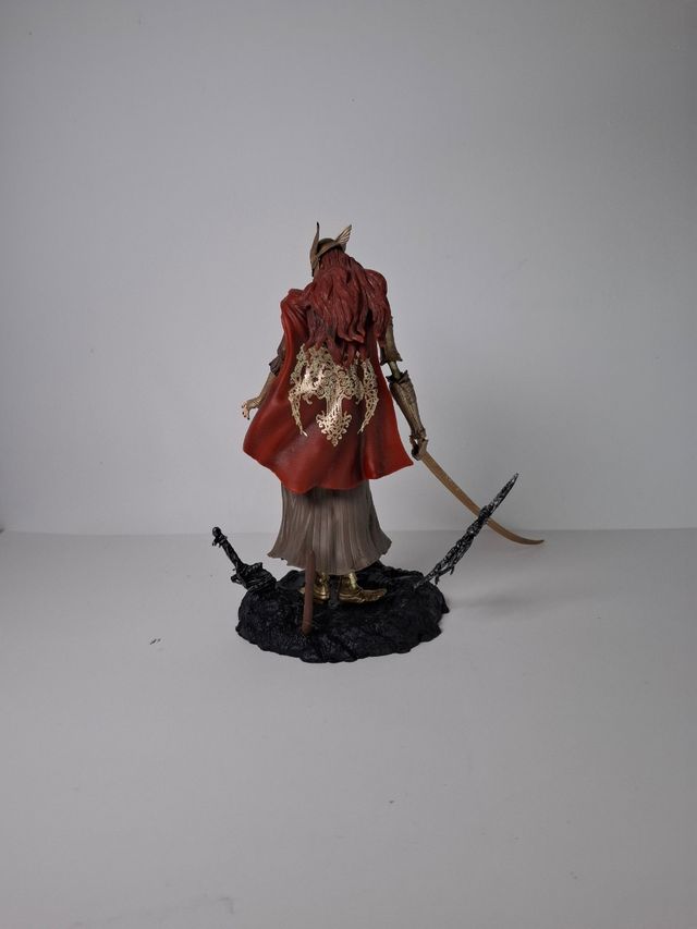 Figura Melania Elden Ring