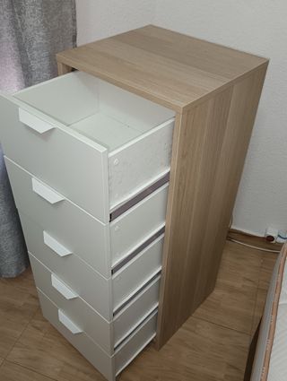 Armario 5 cajones blanco-beige