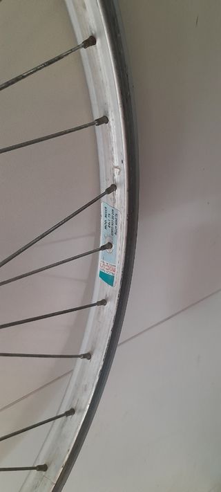 Rueda trasera bicicleta 24" usada
