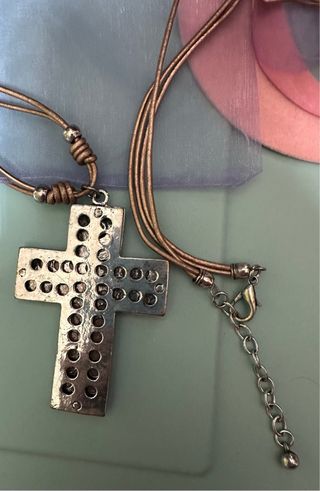 Colgante de cruz 