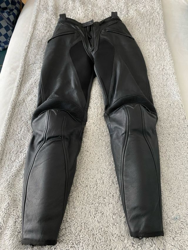 Pantalón moto de cuero Dainese 44