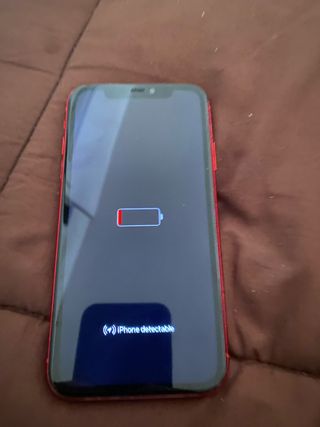 iPhone 11 Rojo para piezas se vende tal cual esta