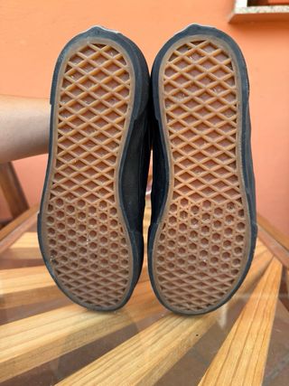 Vans Unisex Negras ULTRARANGE EXO ROWLEY T. 36,5