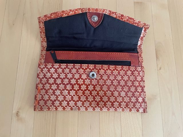 Cartera cuero