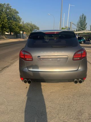 Porsche Cayenne 2010