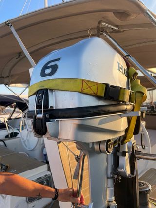 Highfield 280+ +Honda 6cv