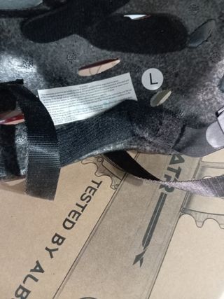 Casco bici rojo y blanco