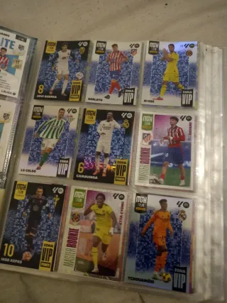 CARTAS MEGACRACKS LA LIGA 2025-2026
