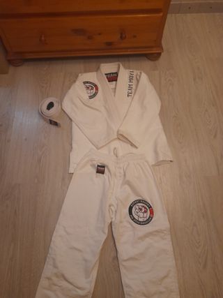 Kimono Jiu Jitsu Brasileño Roger Gracie blanco