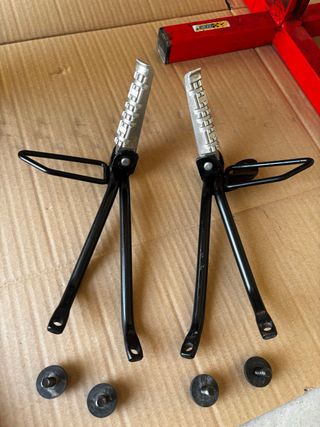 Estriberas acompañante Yamaha TZR