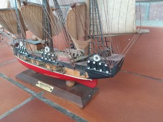 Maqueta Barco Bergantin s.XVIII