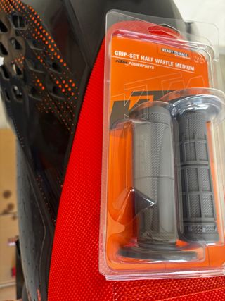 Puños KTM Half Waffle Medium