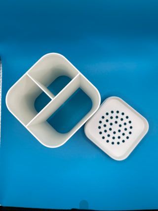 Suporte para escovas e pasta dos dentes