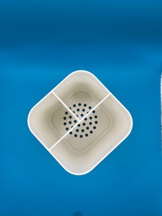 Suporte para escovas e pasta dos dentes