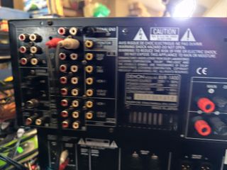 Denon AVR-1400: Amplificador Surround