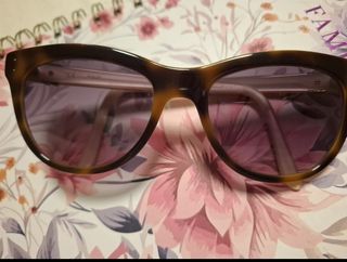 Gafas Tous - Beige y Moradas