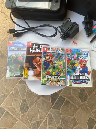 Nintendo Switch 256gb + 4 juegos y 3 mandos 