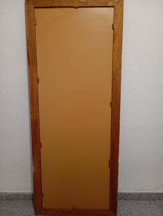 Espejo dorado y rojo