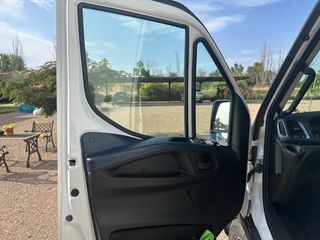 Iveco Daily Furgón