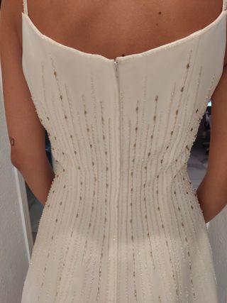 Vestido novia blanco y dorado