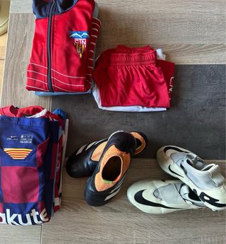 Botas fútbol niño Adidas&Nike