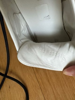 Zapatillas Gucci blancas y rojas