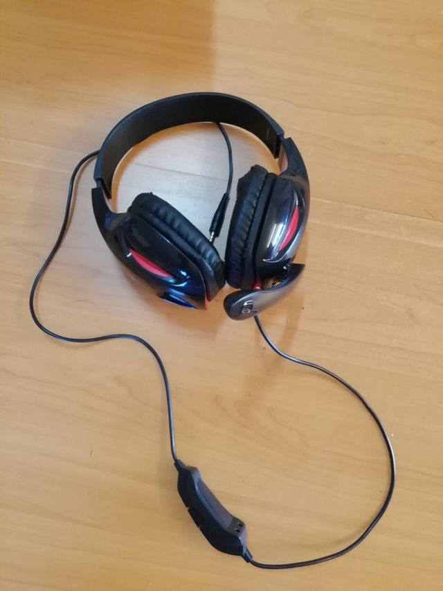 Tastiera Maxtech + Mouse Ling + Cuffie