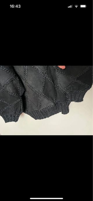 Maglia in pelle nera vintage