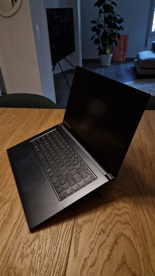 Ordenador portátil MSI Prestige 15.6' teclado ingl