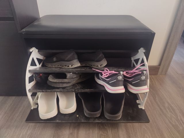 Zapatero banco negro con almacenaje