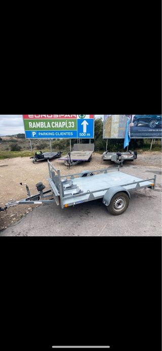 Alquiler de remolques y servicio grua y mudanzas