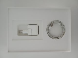 iPad 6ª Gen 32 GB – Impecable + Funda – iPadOS 16.