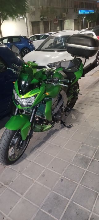 Kawasaki Z750 - Verde - 2007