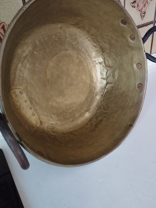 Olla bronce antigua - 2 asas