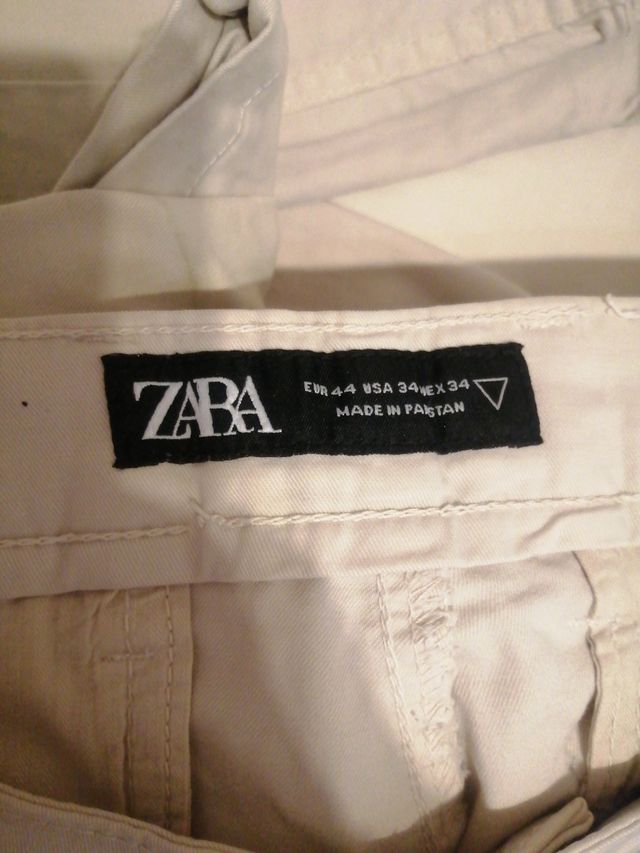 4 Pantalones Caqui Hombre