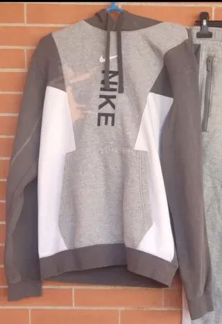 Chándal Nike gris talla XS