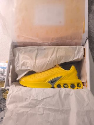 Nike x Lego - Scarpe Gialle