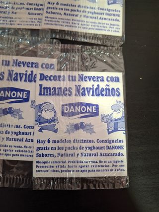 6 Imanes Navidad Danone